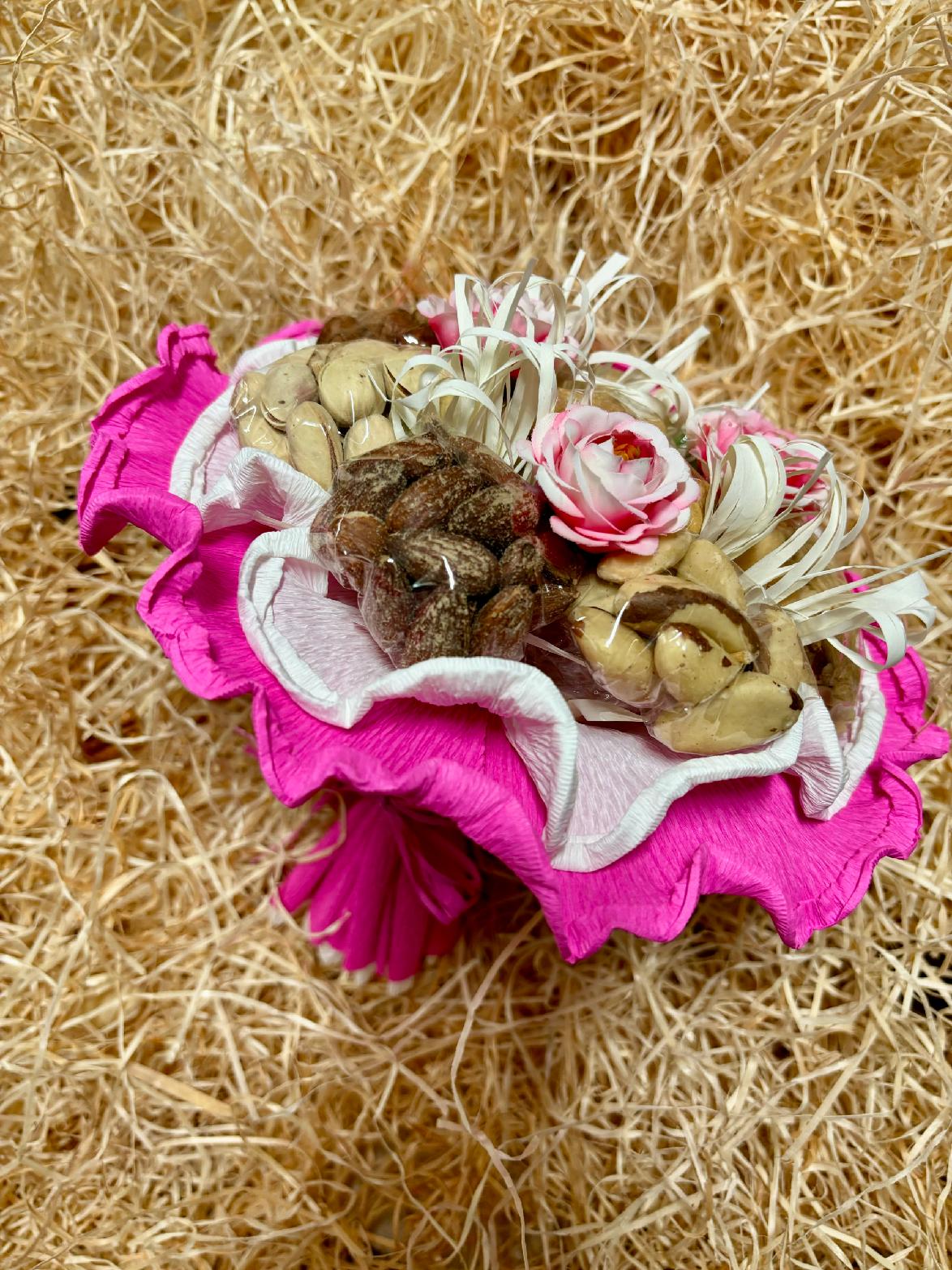 OŘECHOVÁ KYTKA ANETA SLANÁ